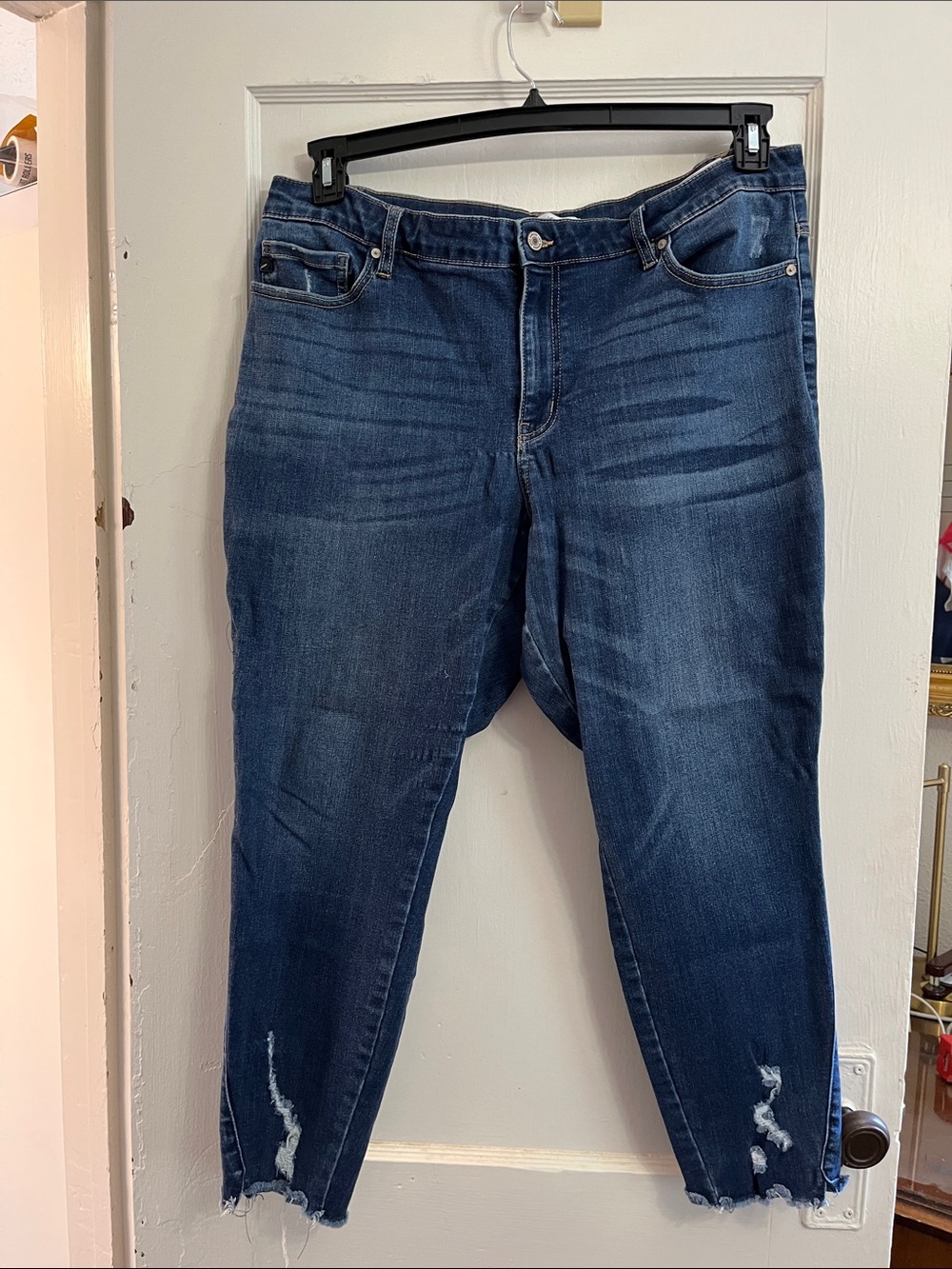 KanCan Dark Blue Distressed Ankle Jeans